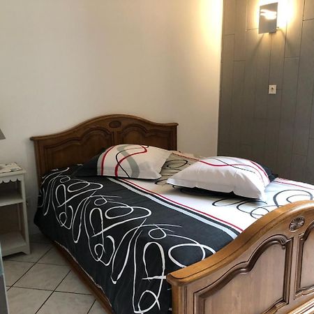 Aux Berges Du Doubs Bed and Breakfast Ougney-Douvot Εξωτερικό φωτογραφία
